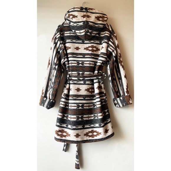 Handmade Southwestern Print Hooded Robe Jacket - Picture 13 of 16